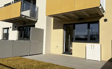 Pronájem bytu 1+kk 33 m², Sedlářova, Praha 9 - Kbely
