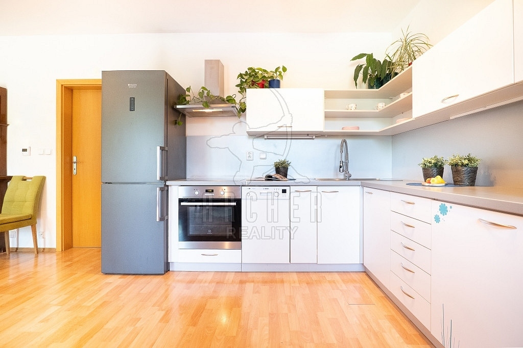 Prodej domu 130 m² s pozemkem 261 m² — photo 4