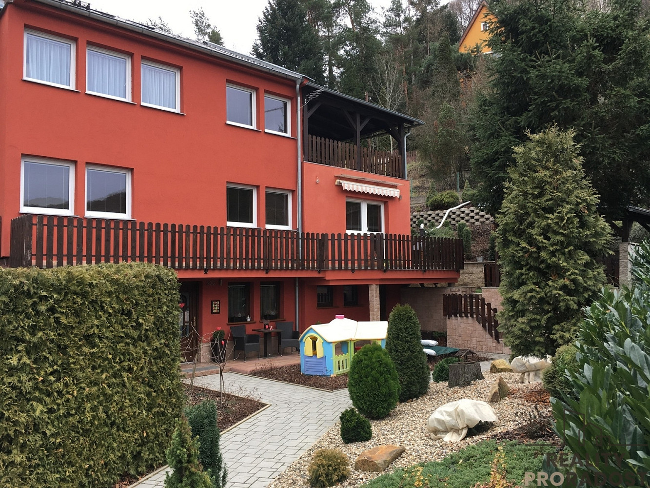 Pronájem bytu 1+kk 35 m²