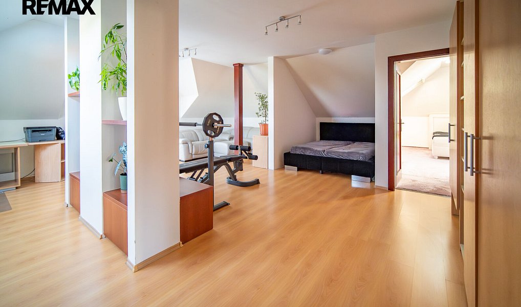 Prodej domu 346 m² s pozemkem 5 794 m², Troubsko – náhled fotky 21
