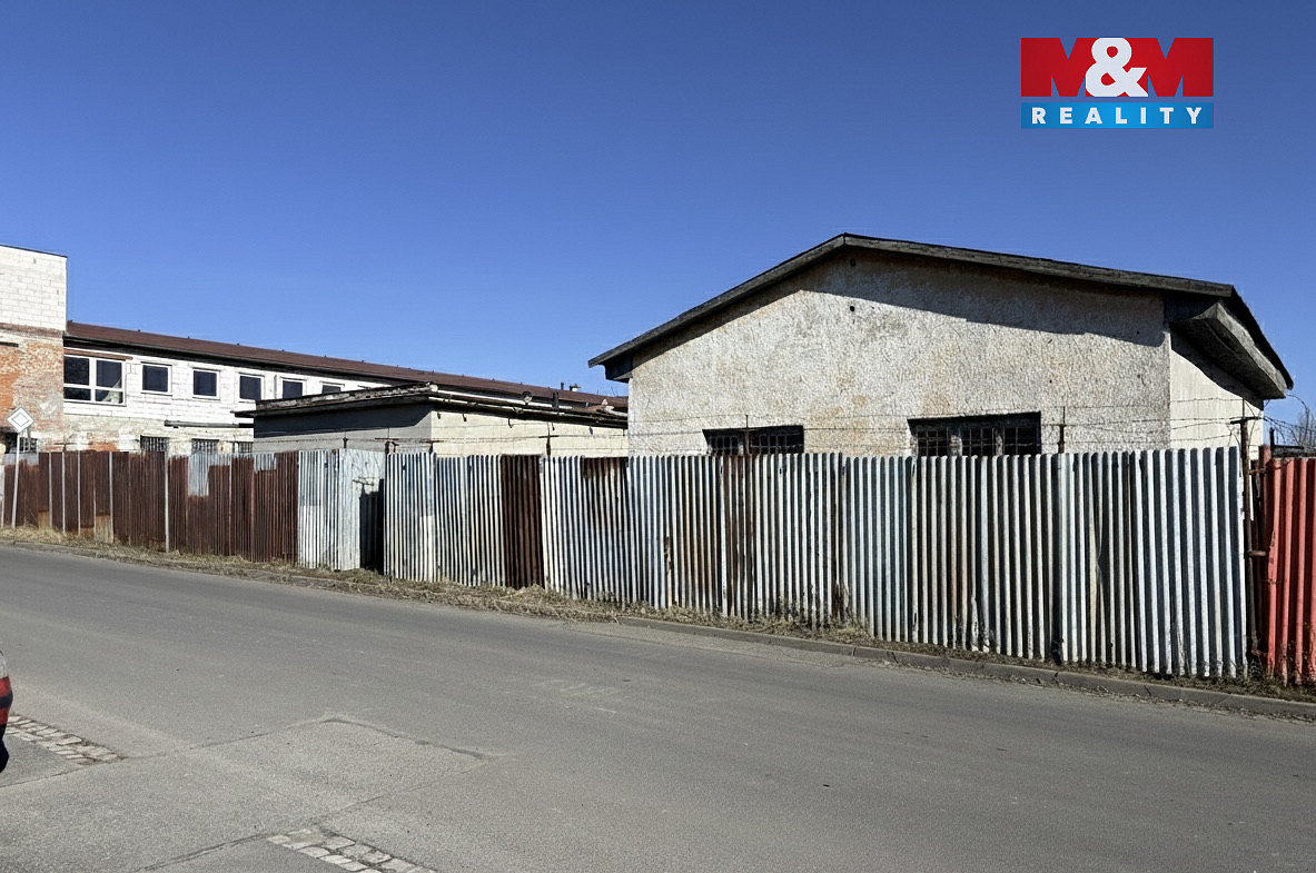 Prodej skladovacích prostor 142 m² — photo 2