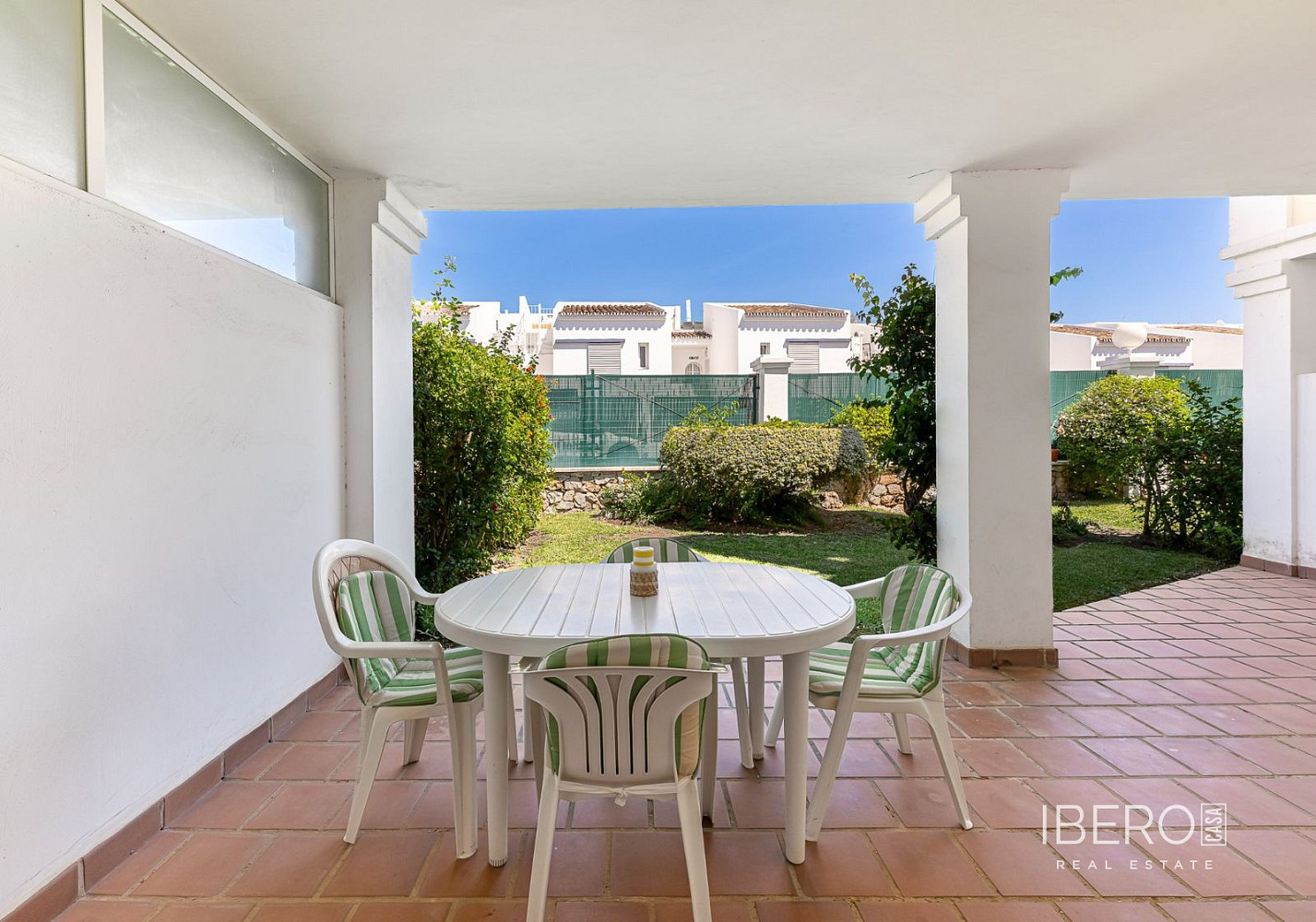 Piso 3+kk – Marbella, Nueva Andalucía - Vista 3