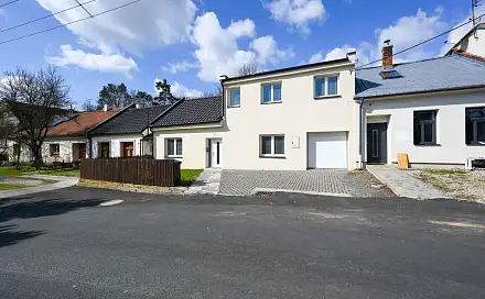 Prodej domu 121 m² s pozemkem 197 m², Bližník, Plumlov, okres Prostějov