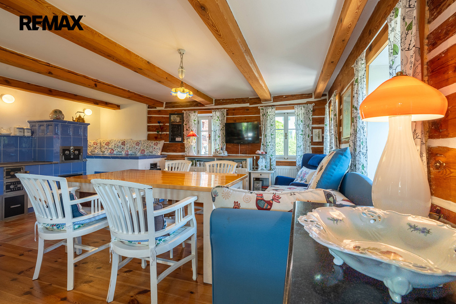 Prodej domu 250 m² s pozemkem 333 m² — photo 2