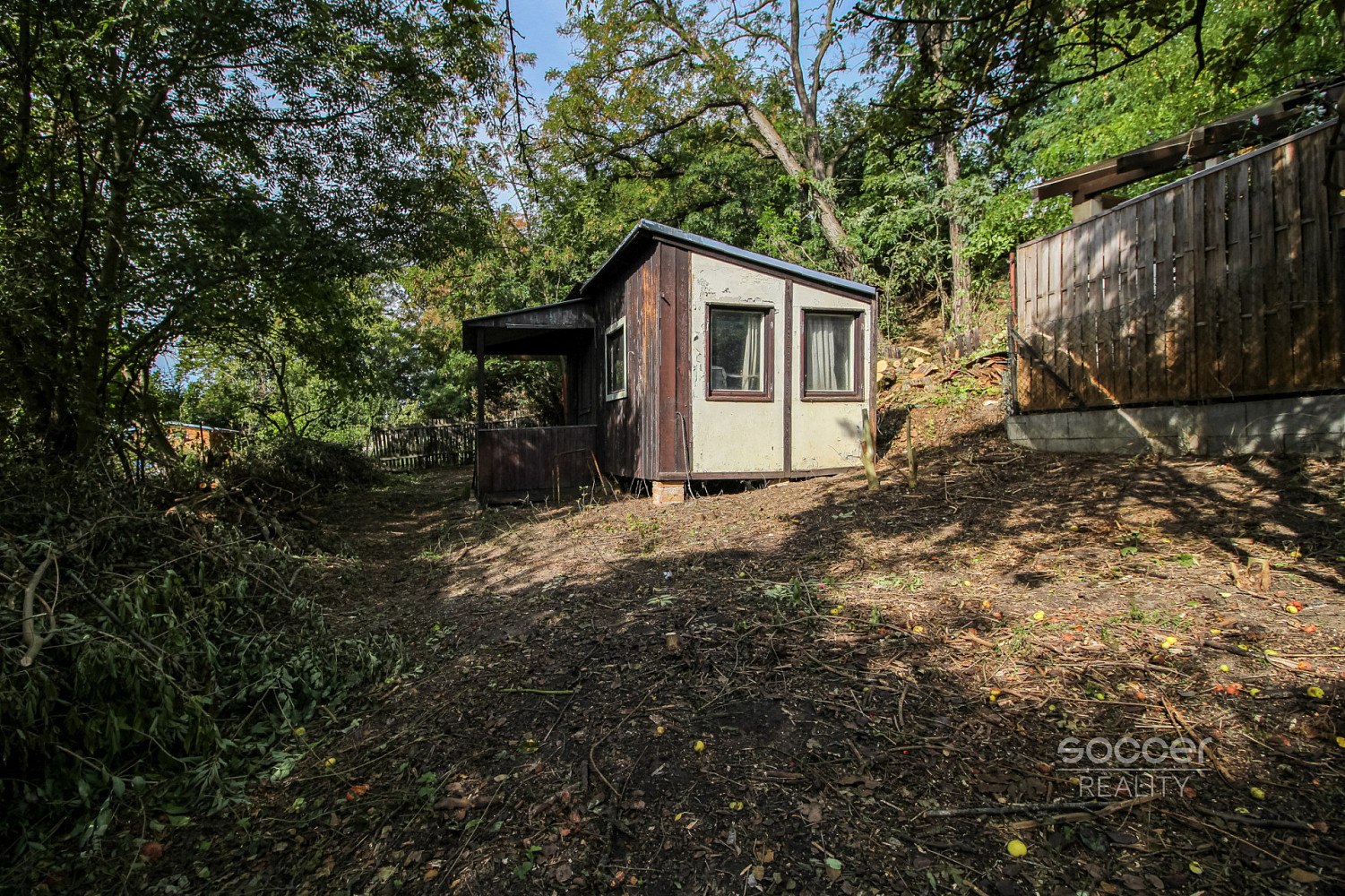 Prodej zahrady 644 m²