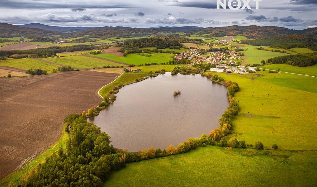 Prodej stavebního pozemku 932 m², Nová Ves – náhled fotky 10