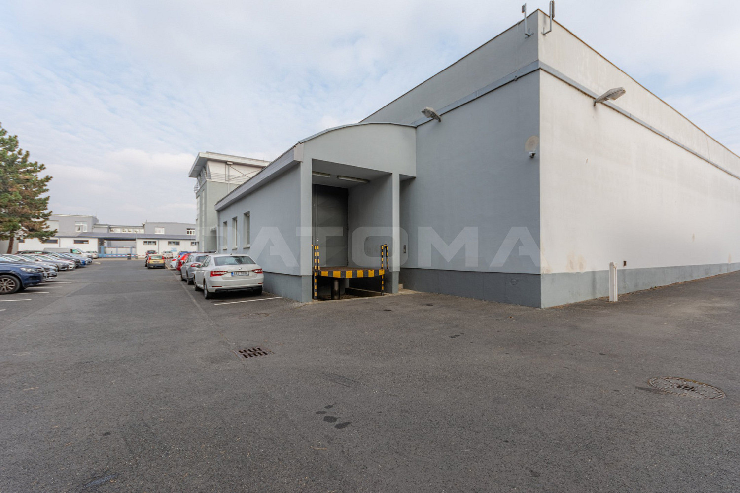 Pronájem kanceláře 520 m²