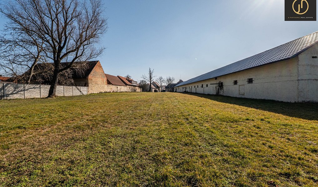 Prodej domu 305 m² s pozemkem 5 073 m², Rudná – náhled fotky 9