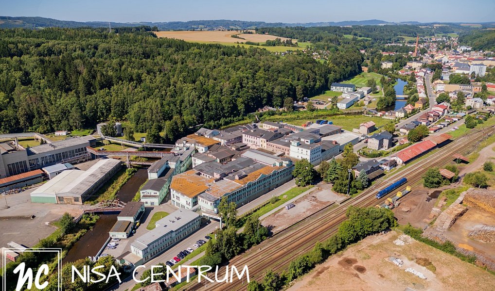 Pronájem výrobních prostor 6 000 m², Hostinné – náhled fotky 6
