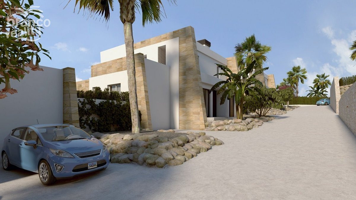 Prodej domu 108 m² s pozemkem 210 m² - Więcej