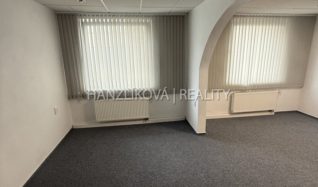 Pronájem kanceláře 24 m², České Budějovice – náhled fotky 4