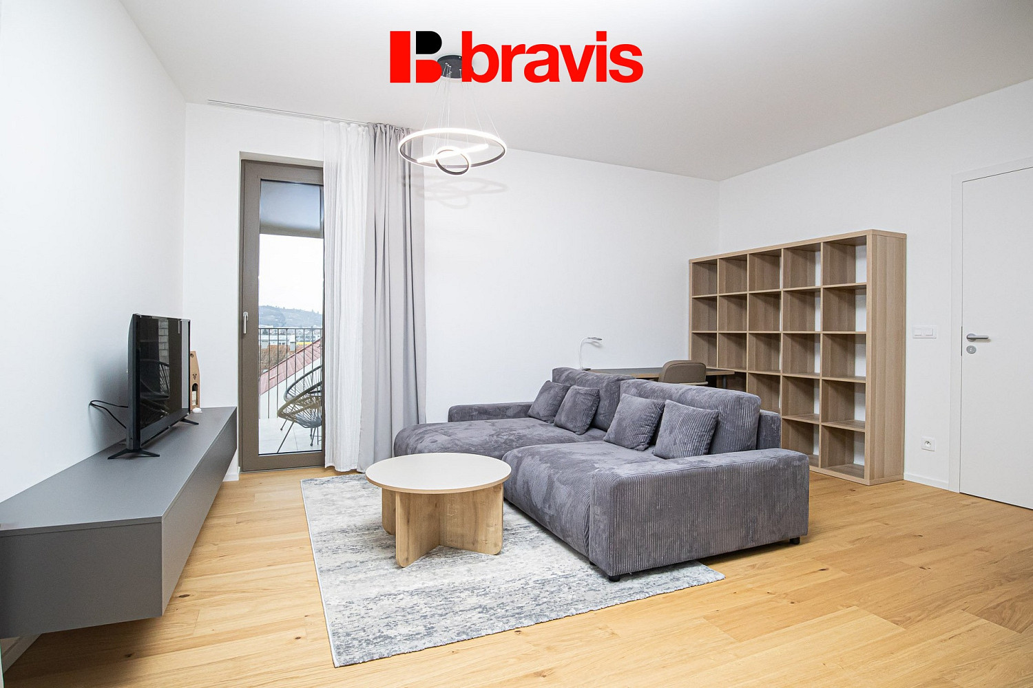 Pronájem bytu 2+kk, Pekárenský Dvůr, ul. Bratislavská, novostavba, garážové stání, balkon