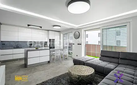 Prodej bytu 4+kk 114 m², Hřebíčkova, Zlín - Malenovice