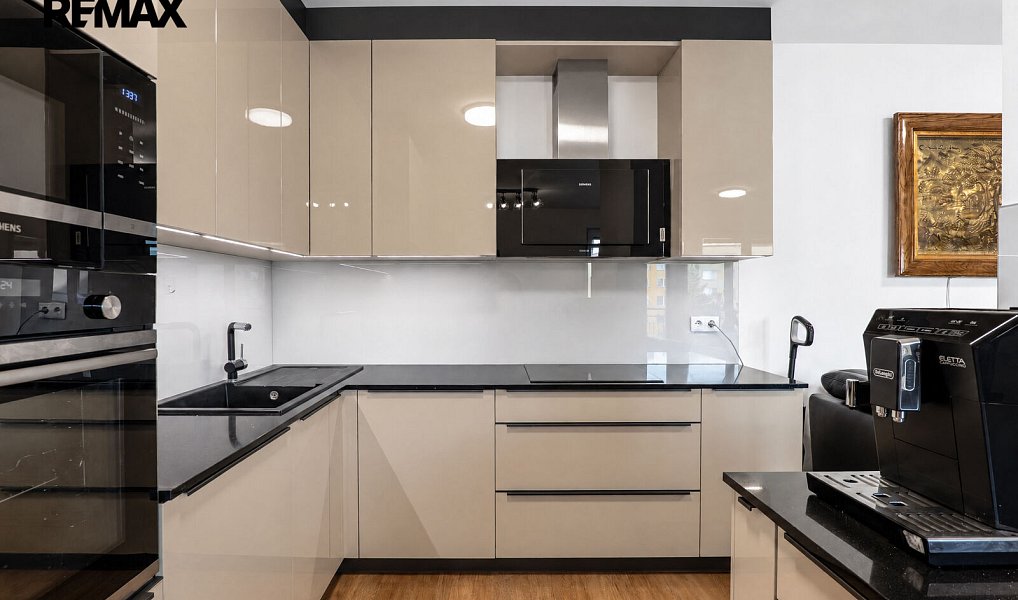 Prodej bytu 3+kk 90 m², Praha – náhled fotky 8