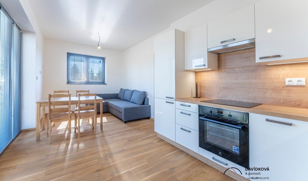 Prodej bytu 2+kk, 34 m², Loučná - Chomutov, Loučná pod Klínovcem