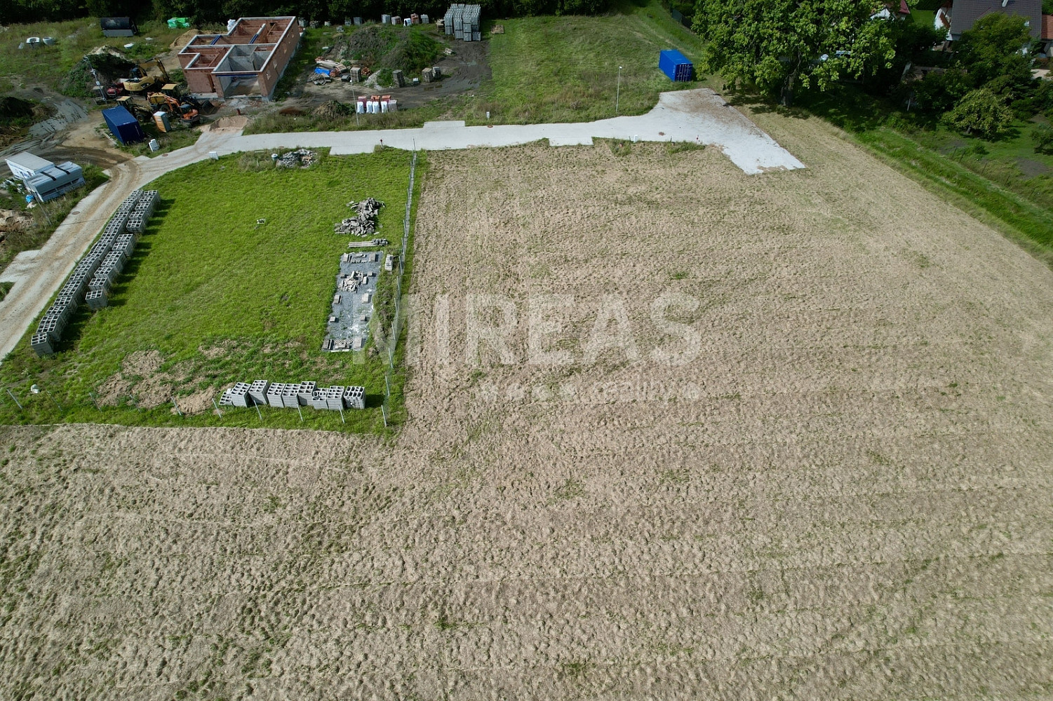 Prodej stavebního pozemku 1 148 m² – fotografie 2
