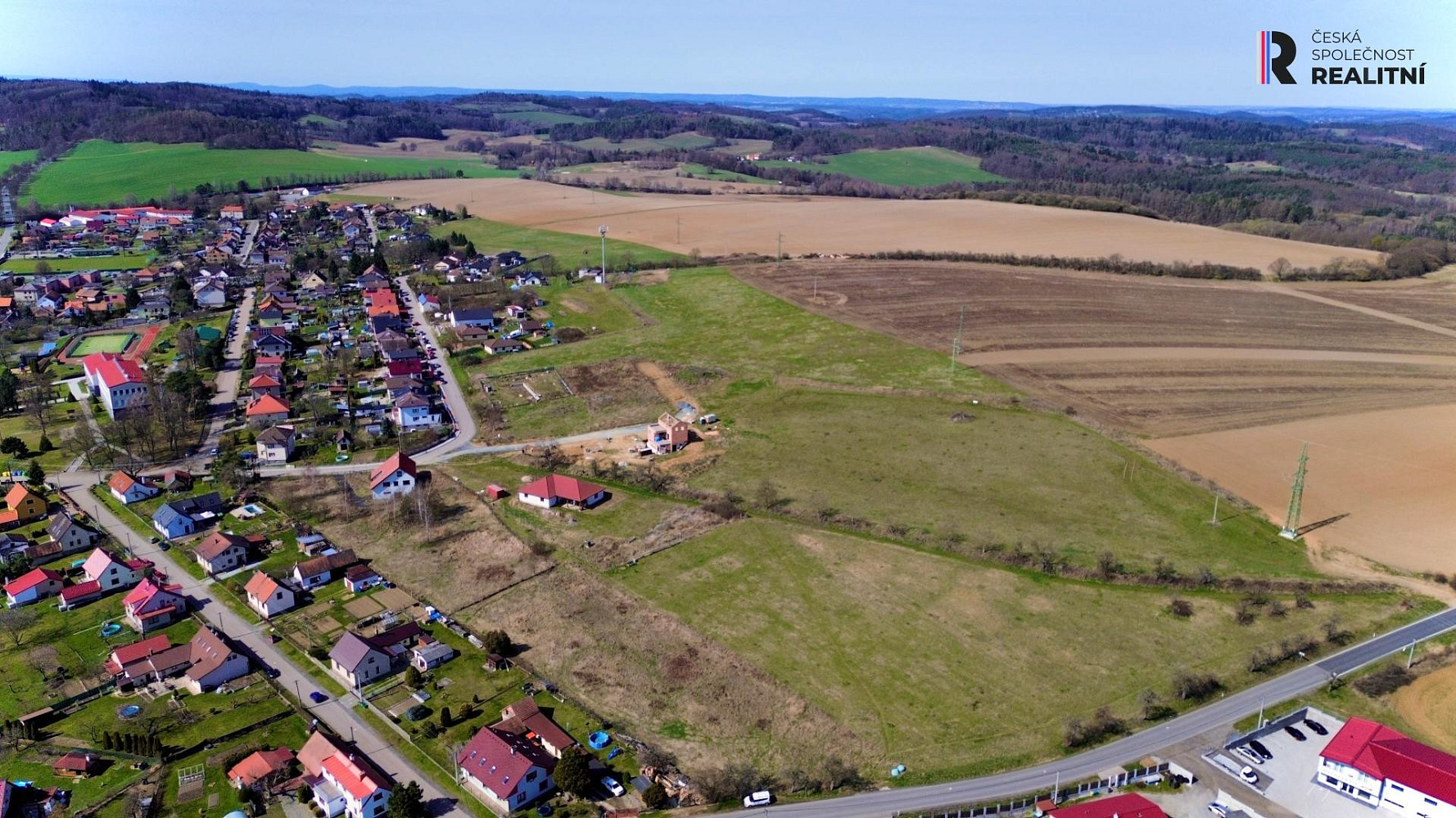 Prodej stavebního pozemku 6 472 m² – fotografie 2