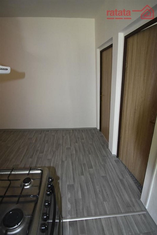 Pronájem bytu 2+1 60 m² – pohled 6