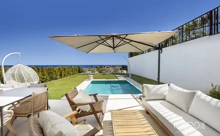 Prodej domu 194 m² s pozemkem 144 m², Estepona, Španělsko