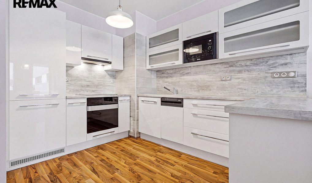 Prodej bytu 2+kk 47 m², Praha – náhled fotky 2