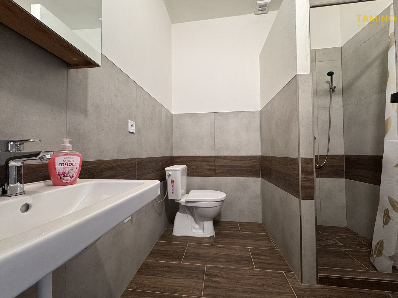 Pronájem bytu 1+kk 25 m² – fotografie 5