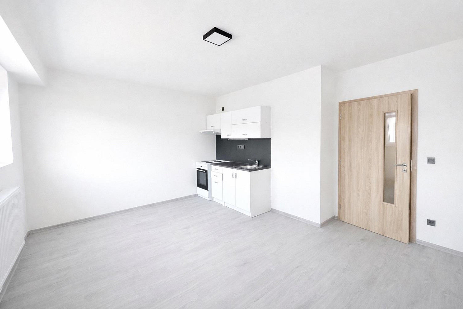 Pronájem bytu 1+kk 26 m², Strančice