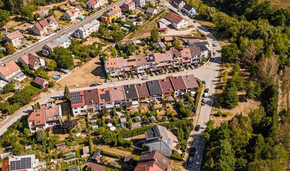 Prodej stavebního pozemku 739 m², Jindřichův Hradec – náhled fotky 14