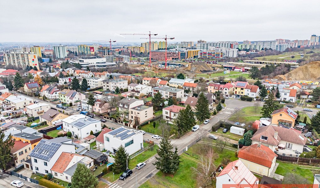 Prodej domu 173 m² s pozemkem 360 m², Praha – náhled fotky 26