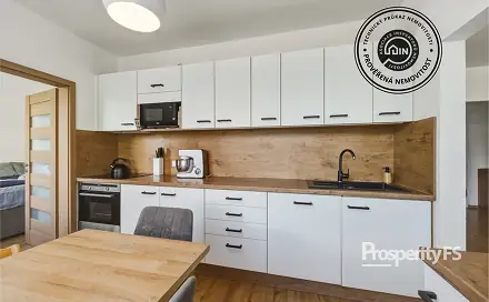Prodej bytu 3+1 65 m², Dlouhá, Česká Lípa