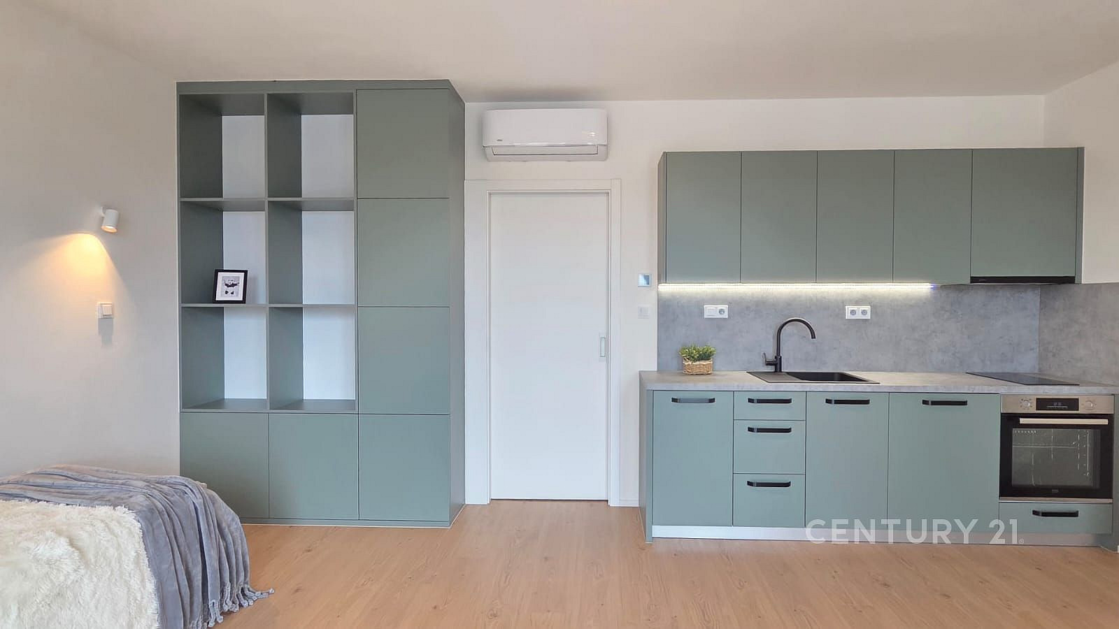 Pronájem bytu 1+kk 35 m² – fotografie 4