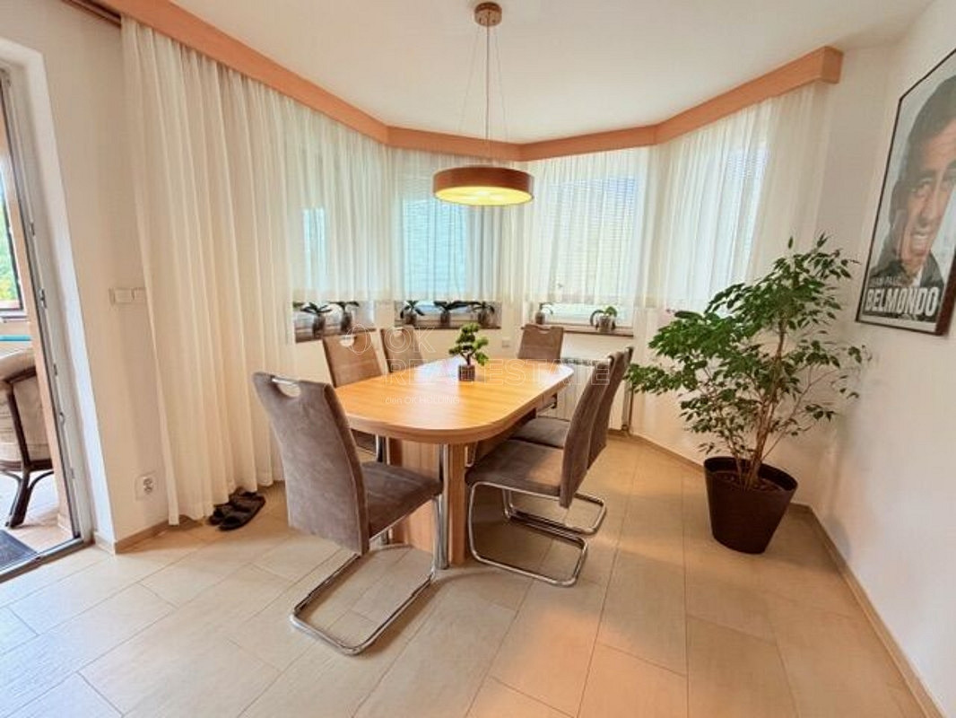 Prodej domu 190 m² s pozemkem 1 947 m² – fotografie 2
