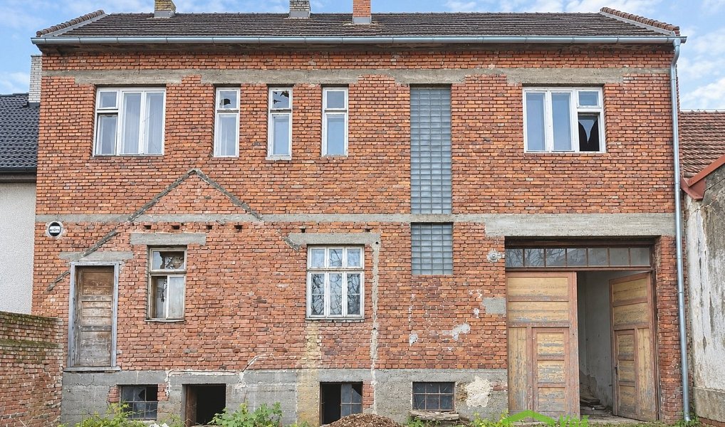 Prodej domu 205 m² s pozemkem 1 350 m², Bánov – náhled fotky 4