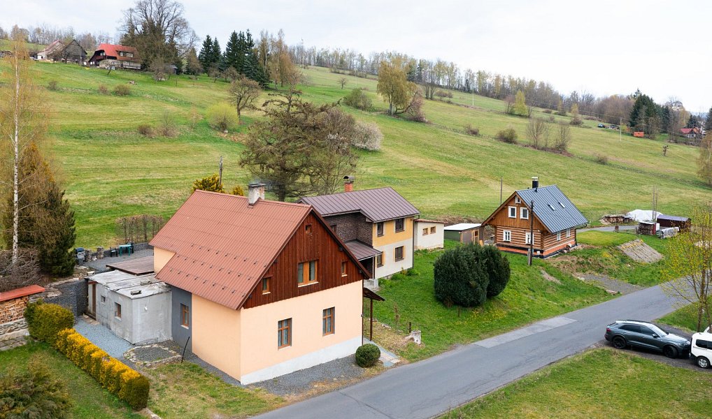 Prodej domu 150 m² s pozemkem 565 m², Vysoké nad Jizerou – náhled fotky 15