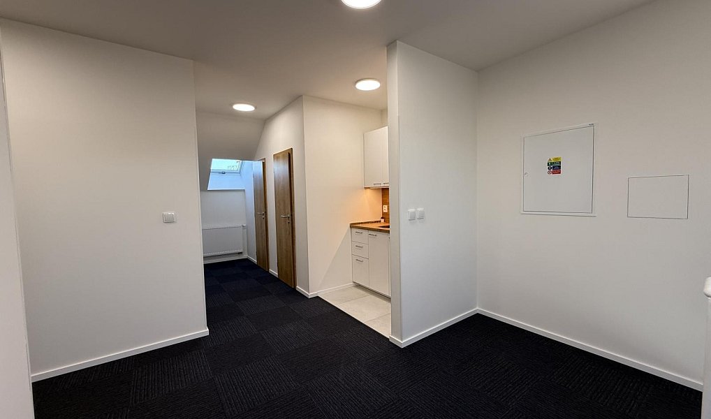 Pronájem kanceláře 13 m², Brno – náhled fotky 8