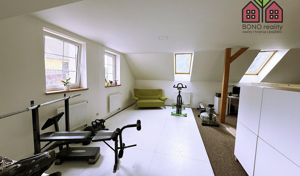 Prodej domu 159 m² s pozemkem 468 m², Žitenice – náhled fotky 23