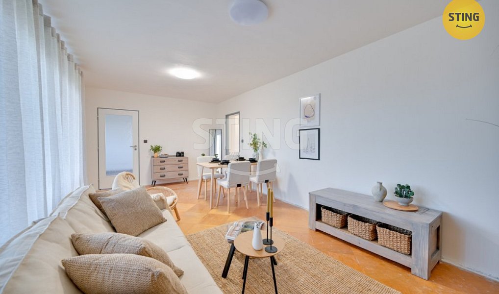 Prodej domu 270 m² s pozemkem 615 m², Strachotín – náhled fotky 5