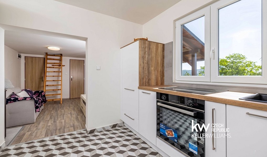 Prodej zahrady 640 m², Malé Žernoseky – náhled fotky 19