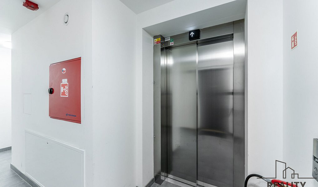 Prodej bytu 2+kk 51 m², Praha – náhled fotky 16