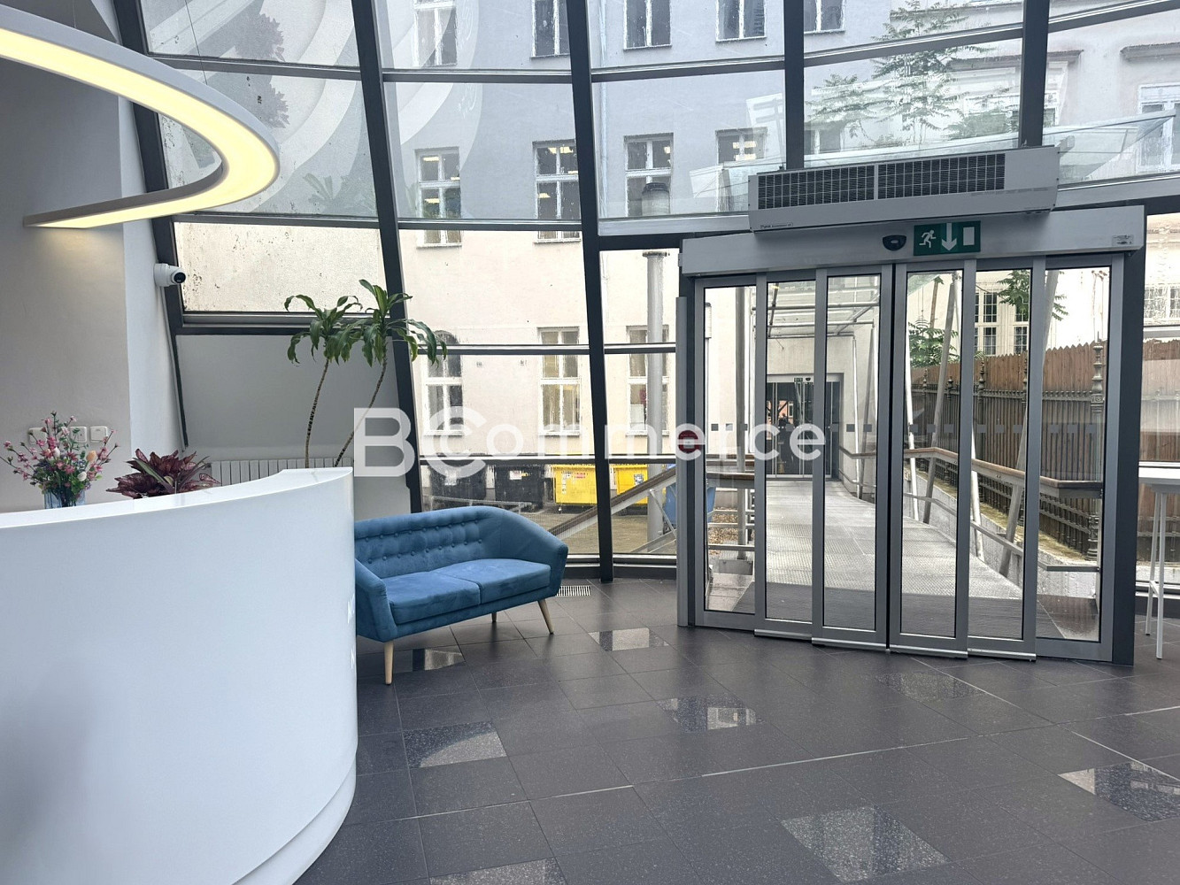 Pronájem kanceláře 155 m² — photo 4