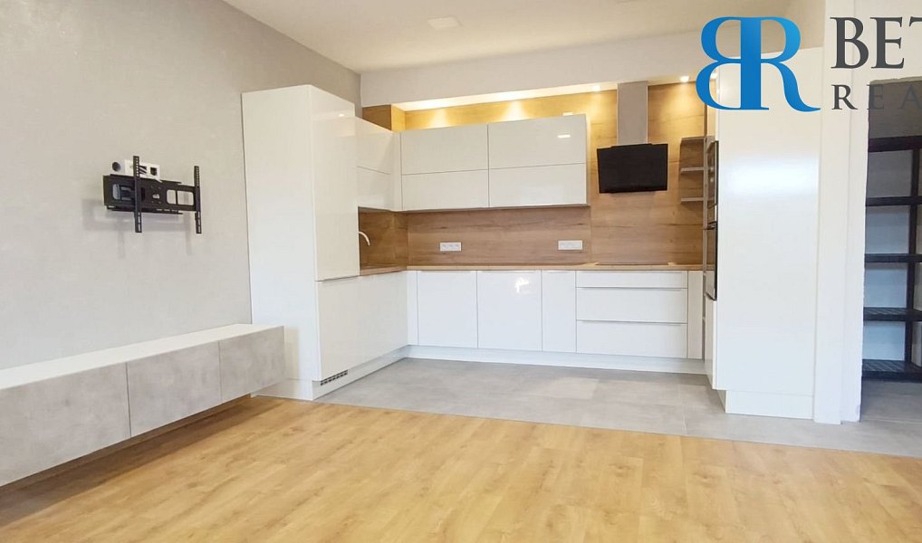 Prodej nájemního domu, činžáku 670 m², Radslavice – náhled fotky 5