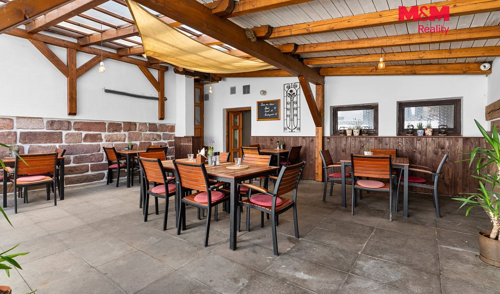Prodej restaurace 600 m², Lomnice nad Popelkou – náhled fotky 3