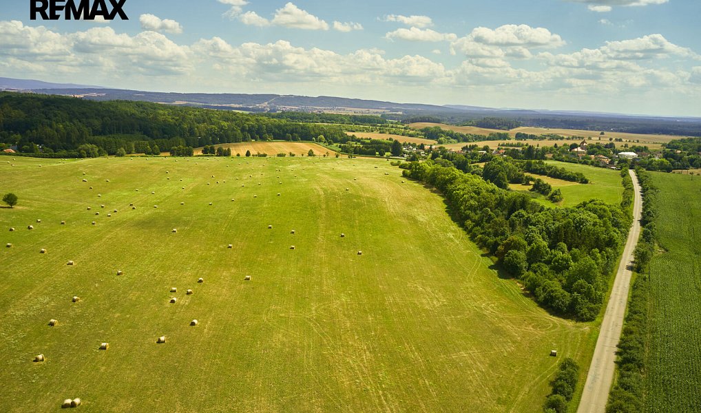 Prodej pole 46 475 m², Jeníkovice – náhled fotky 7