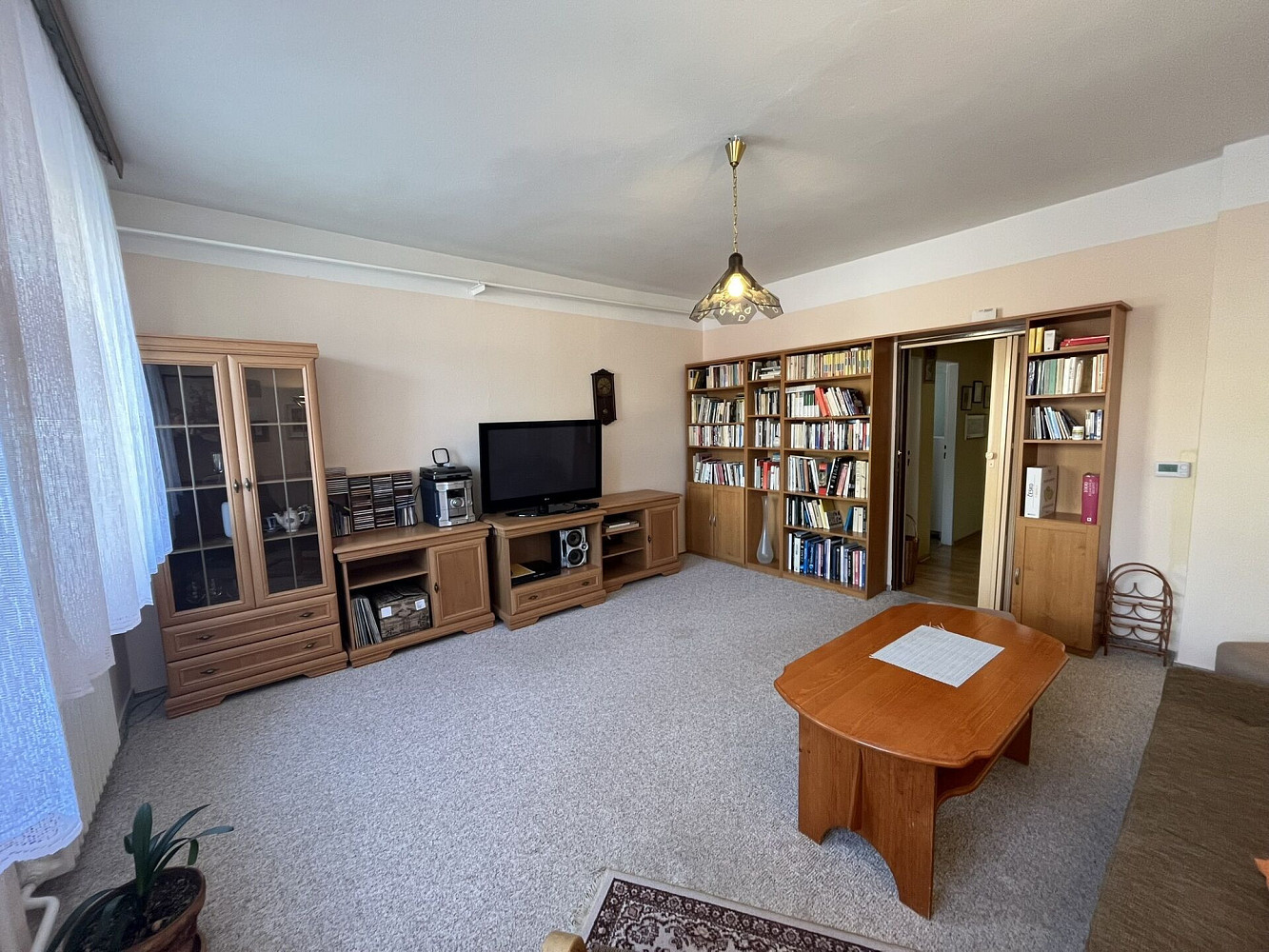 Pronájem bytu 4+1 84 m² – fotografie 2