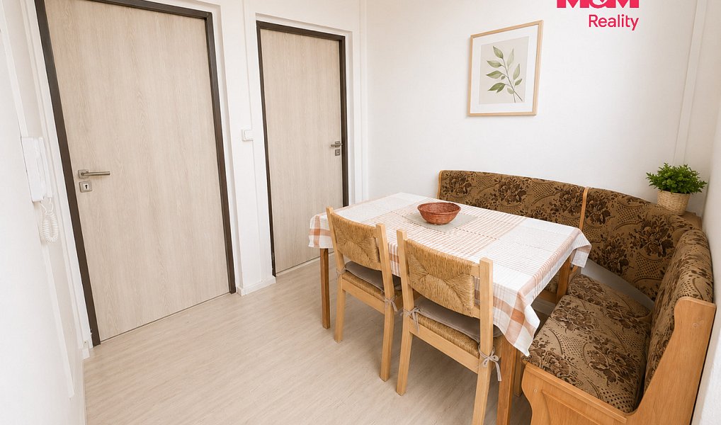 Prodej bytu 2+1 65 m², Karlovy Vary – náhled fotky 11