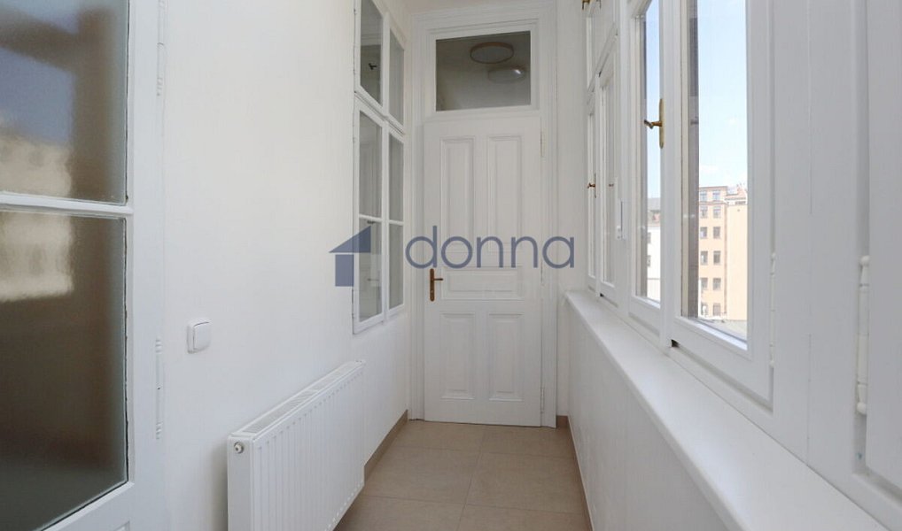 Pronájem bytu 3+1 118 m², Praha – náhled fotky 9