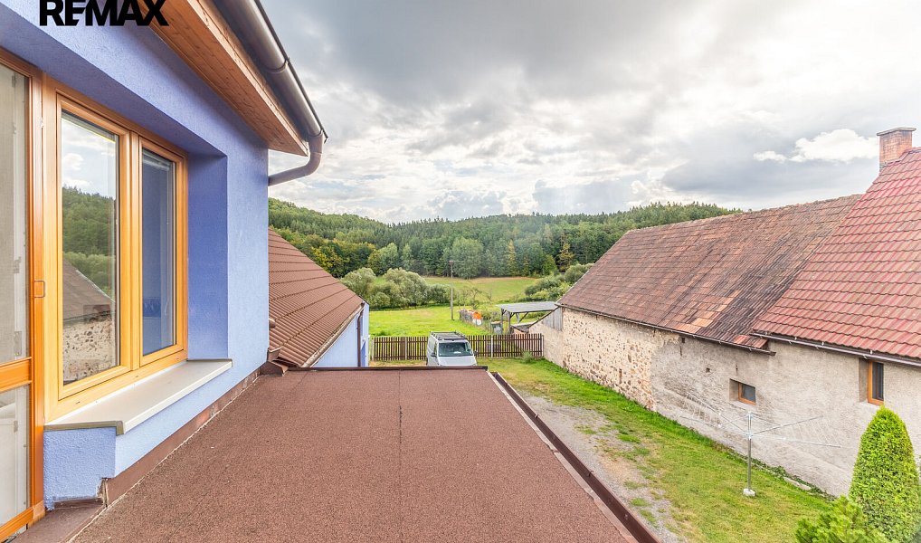 Prodej domu 160 m² s pozemkem 2 647 m², Karlova Ves – náhled fotky 17