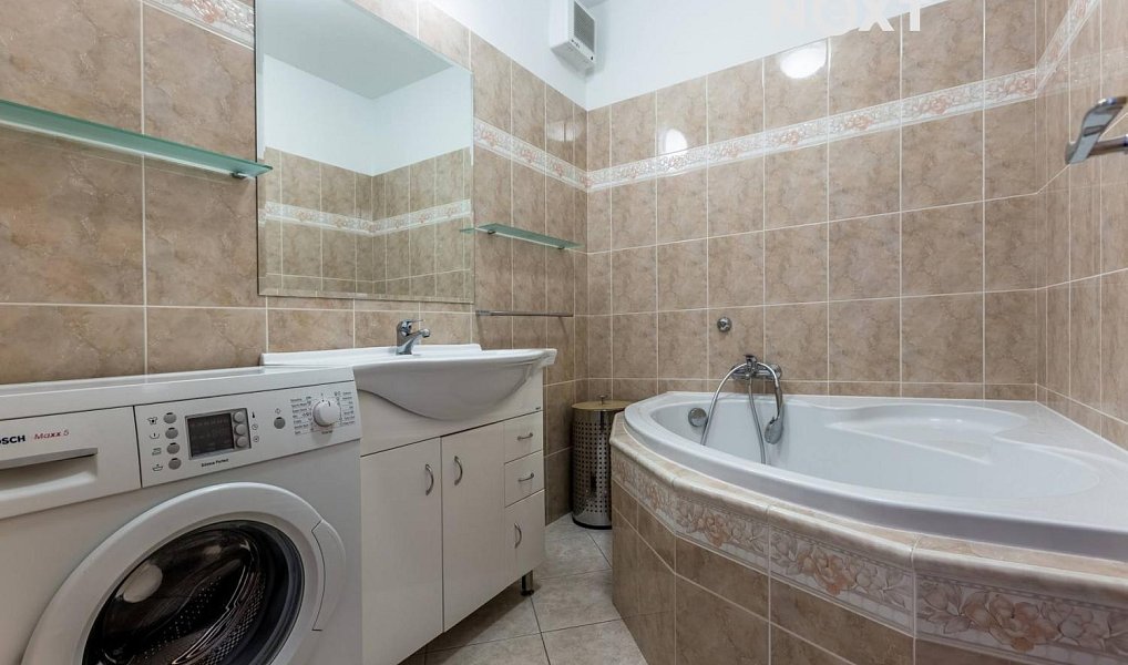 Prodej bytu 3+1 89 m², Zliv – náhled fotky 9