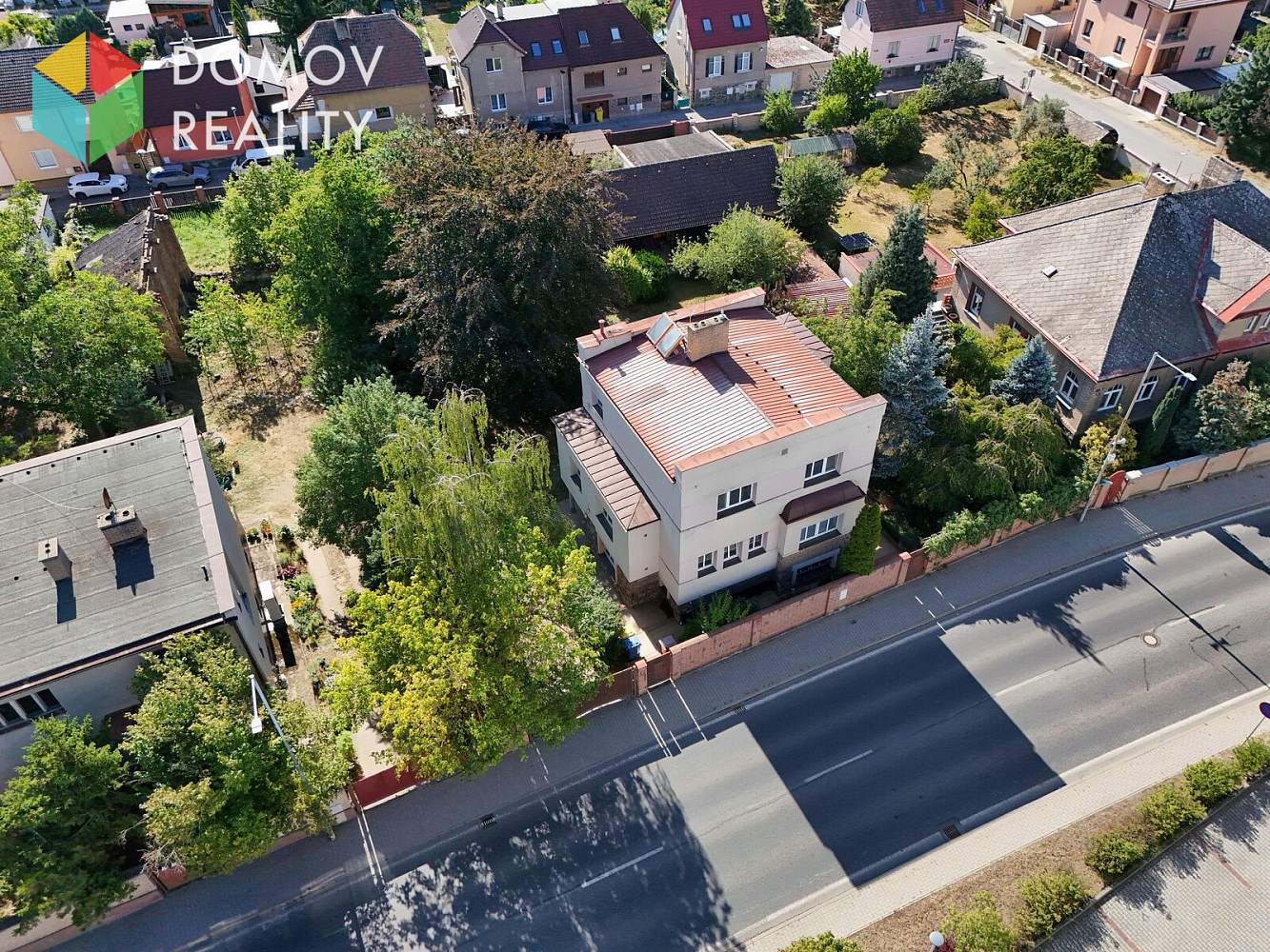 Prodej domu 220 m² s pozemkem 831 m²
