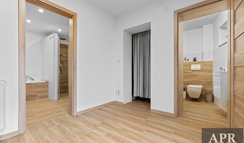 Prodej domu 228 m² s pozemkem 957 m², Pašovice – náhled fotky 15