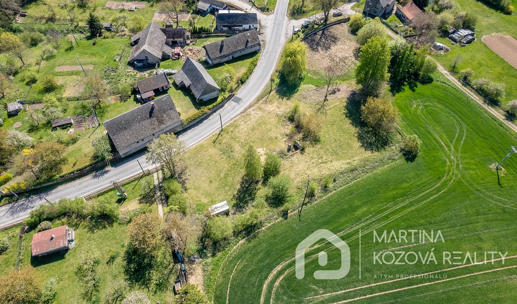 Prodej stavebního pozemku 3 031 m², Kluky – náhled fotky 12